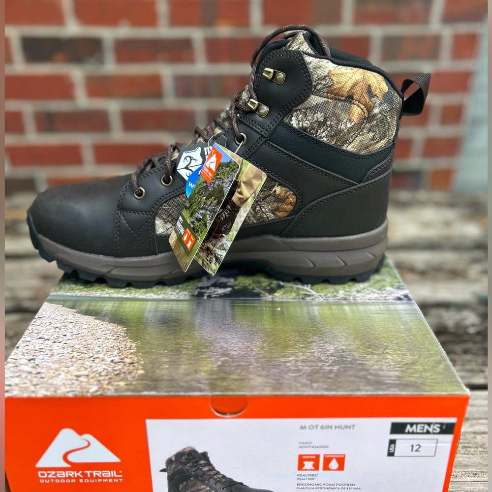 NIB Ozark Trail Realtree Camouflage Leather Waterproof Size 12 Hunting Boots